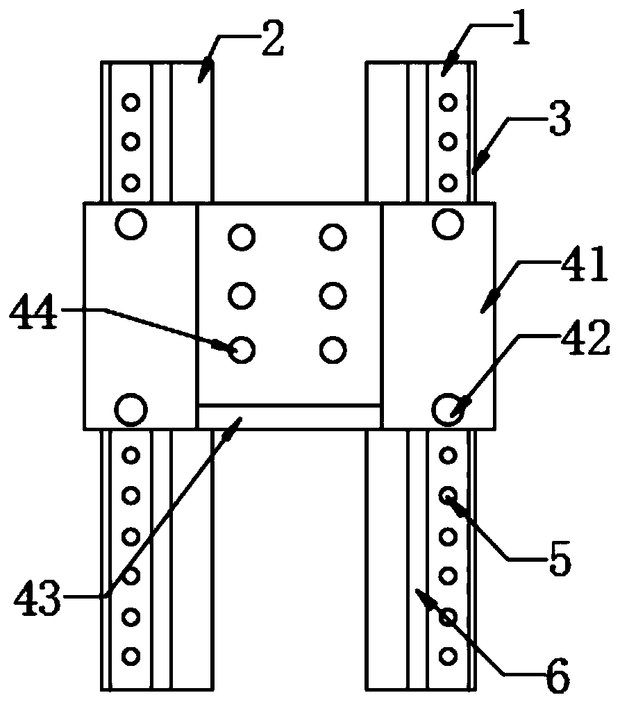 A construction robot arm attachment device