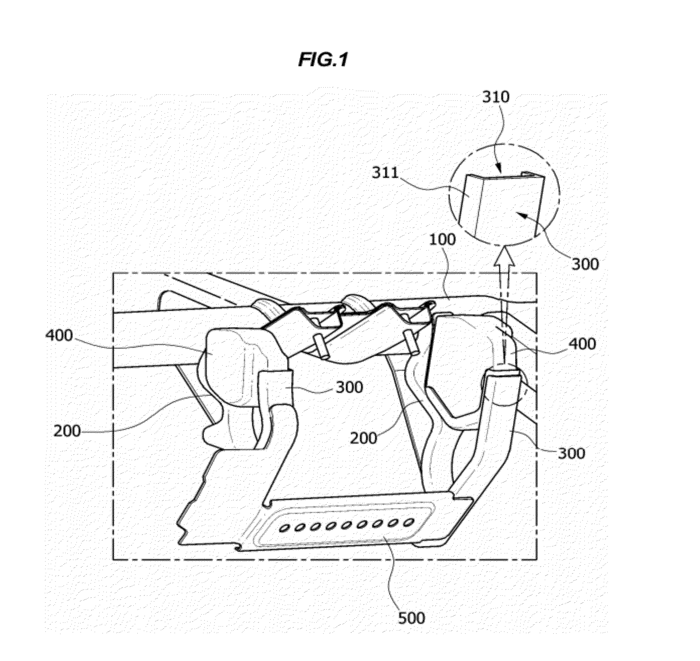 Driver knee bolster of automobile