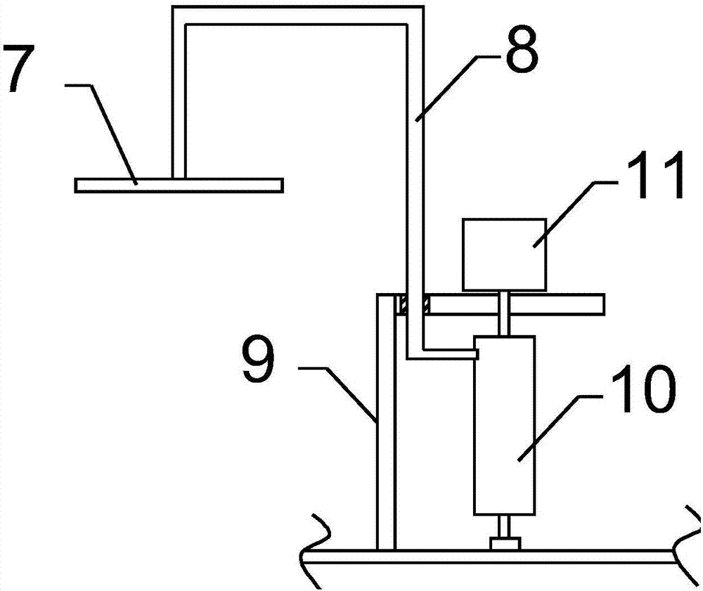 Efficient mixing and feed feeding integrated machine