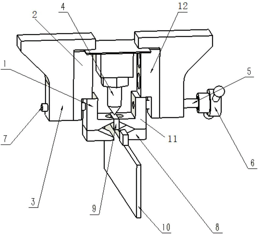 Diamond tool bit welding device and method