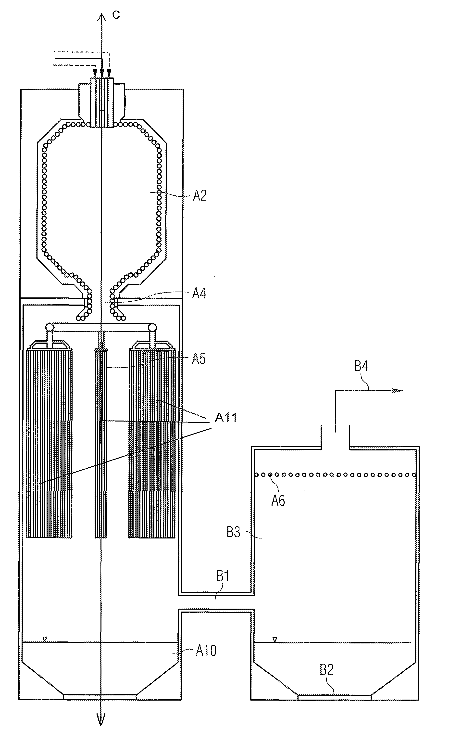 Entrained flow gasifier with integrated radiation cooler