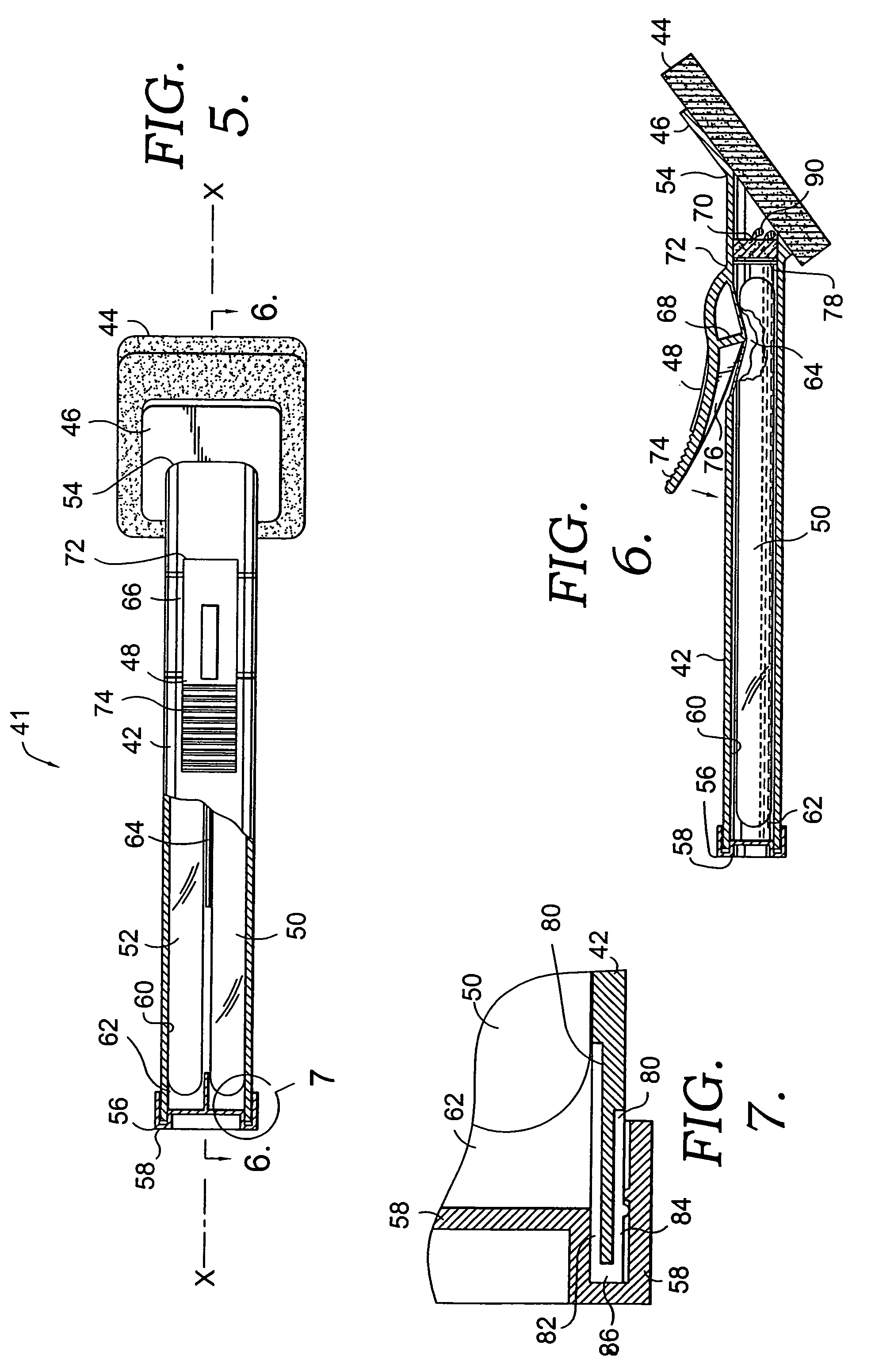 Liquid applicator for coloring a liquid