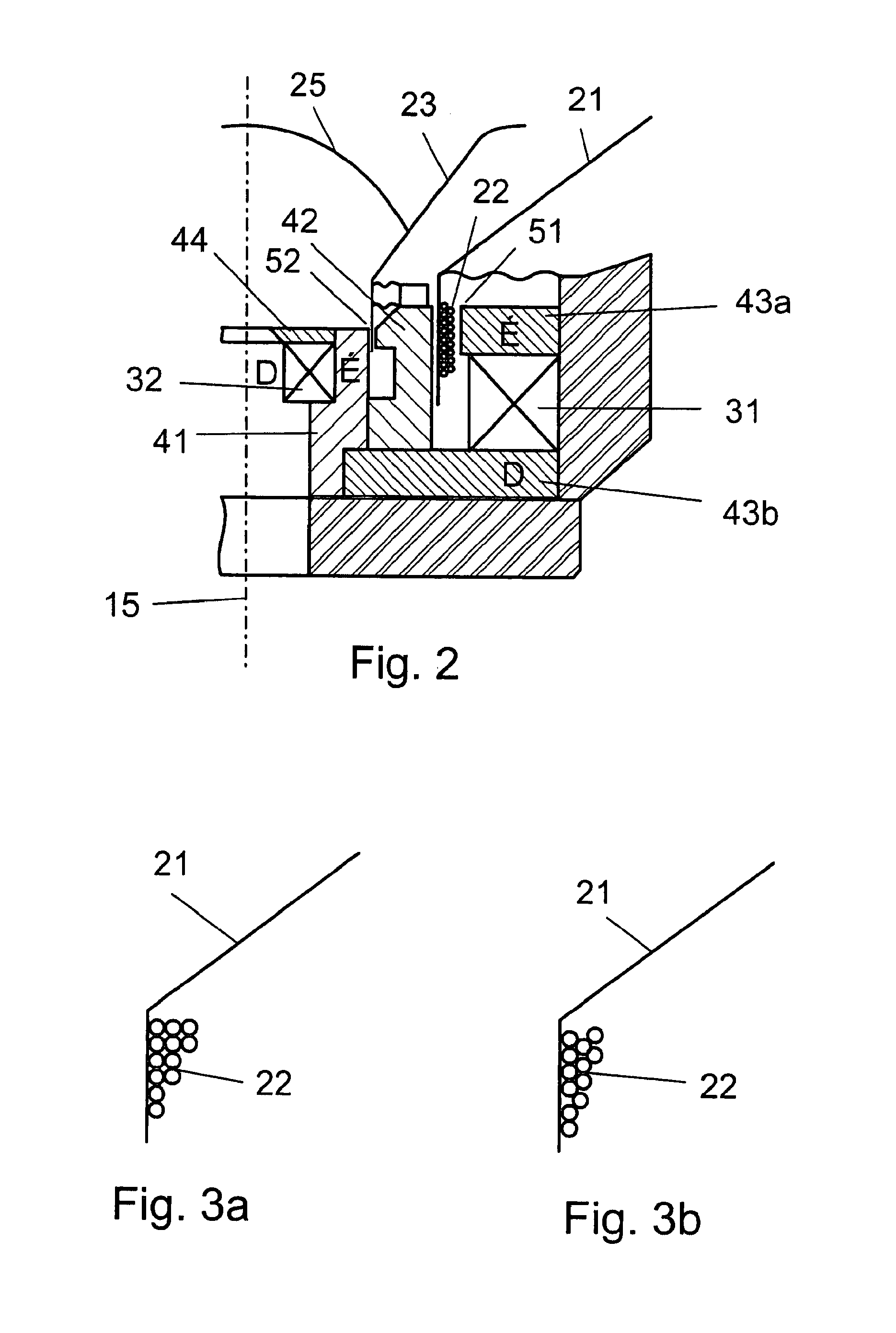 Coaxial loudspeaker arrangement