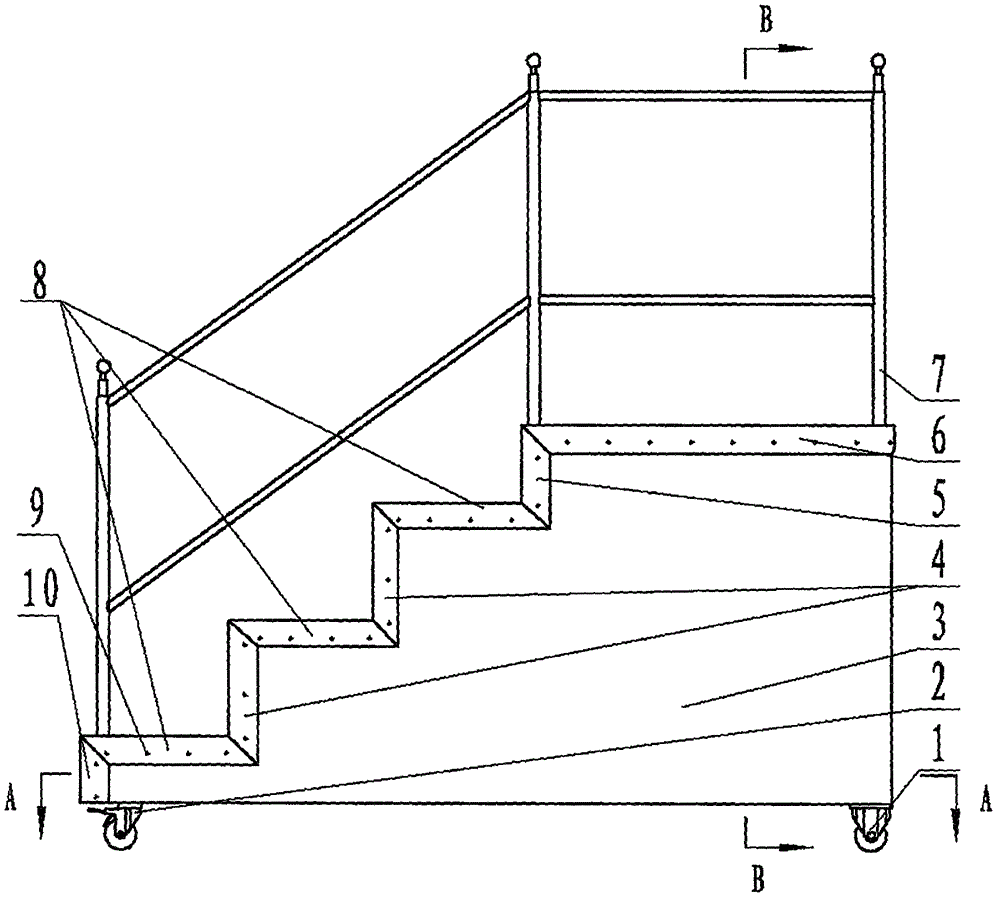 Moveable climbing ladder