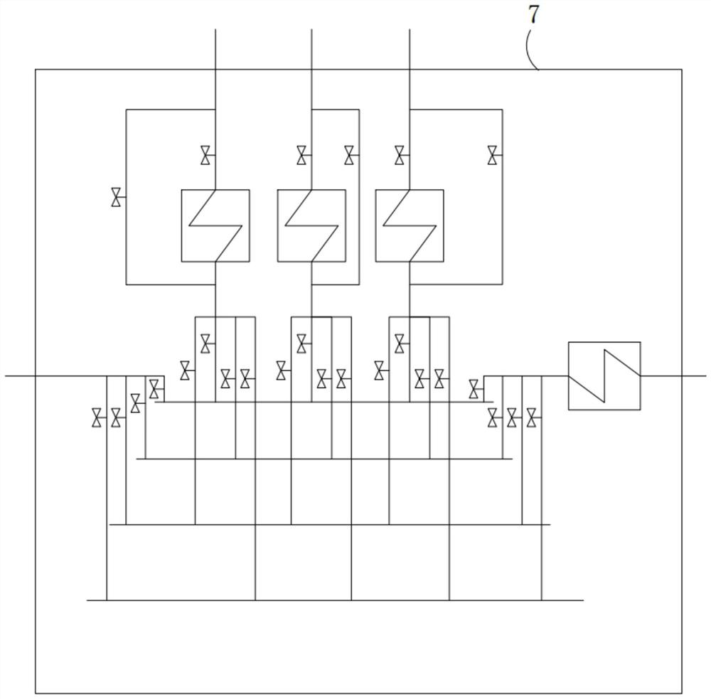 Steam energy storage device utilizing off-peak electricity and control method thereof