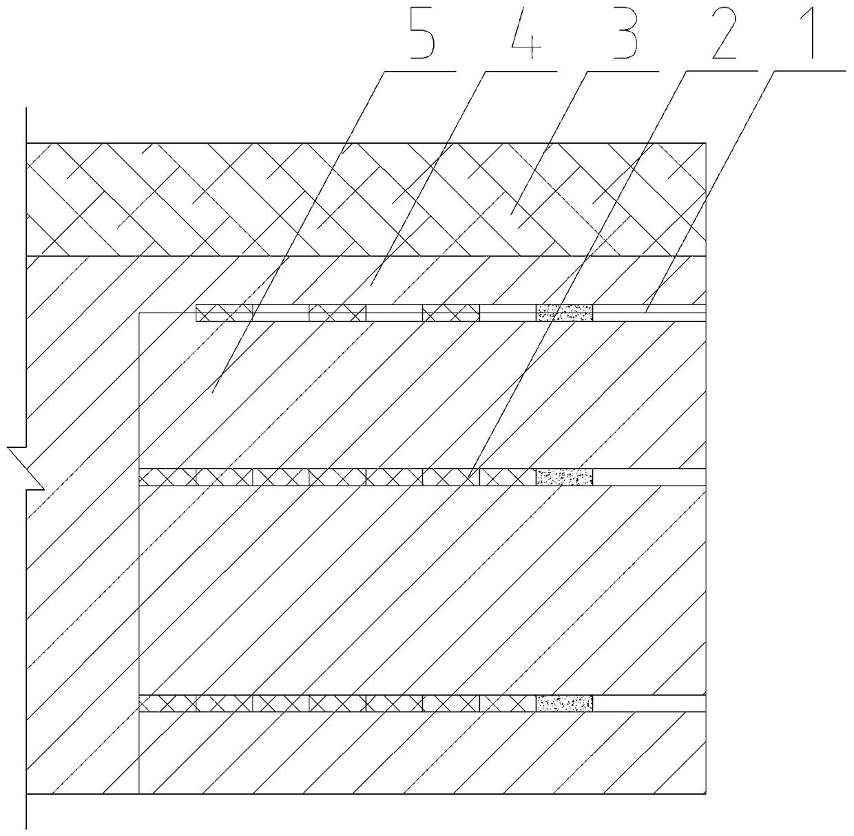 A Roof Controlled Blasting Method for Ore Body Recovery with Soft Broken Roof