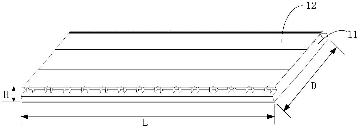 Fuel system and rail vehicle