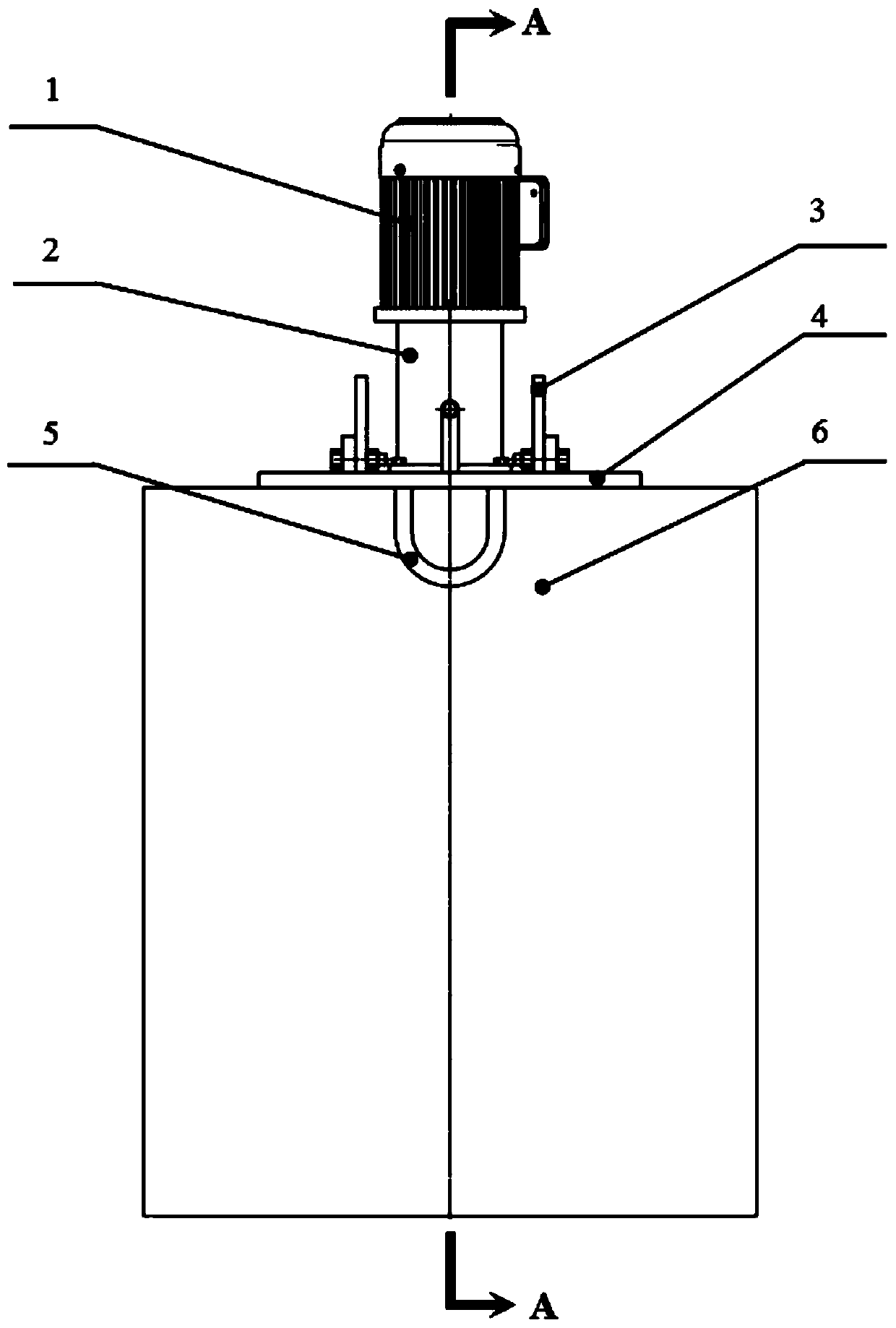 A device and method for preparing semi-solid aluminum alloy slurry with high quality and high efficiency