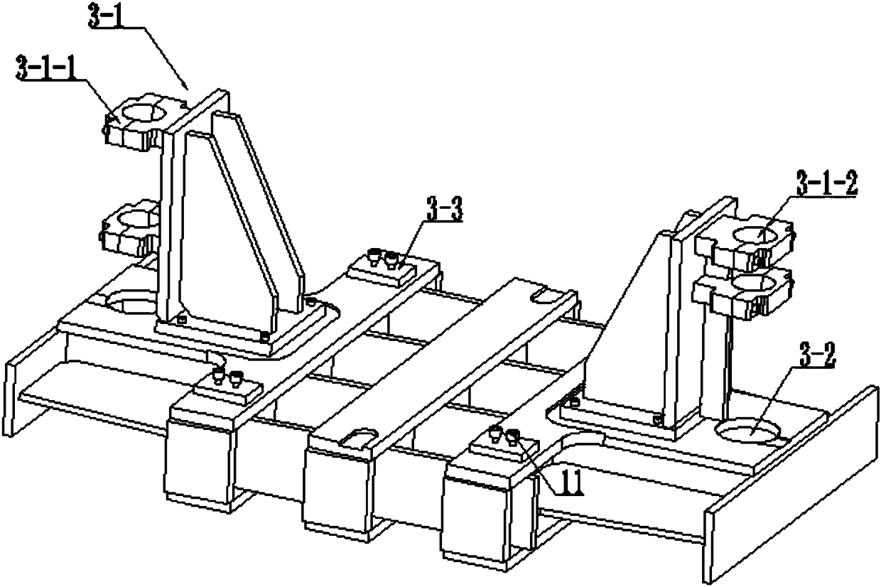 Assembly welding device, assembly welding method and Charismas tree guide frame