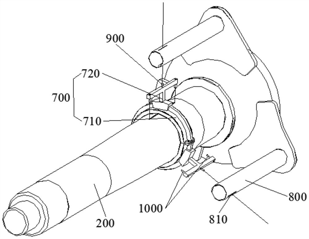 Automatic detection device for pin hole centering and manufacturing device for pin hole reference line