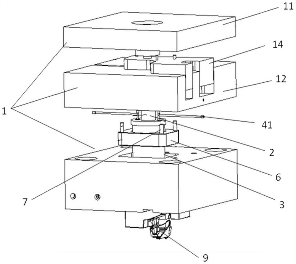 Mold hot nozzle heat insulation device and injection mold