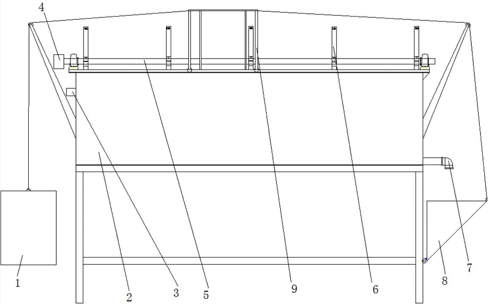 Incubation device for clustered eggs of aquatic product