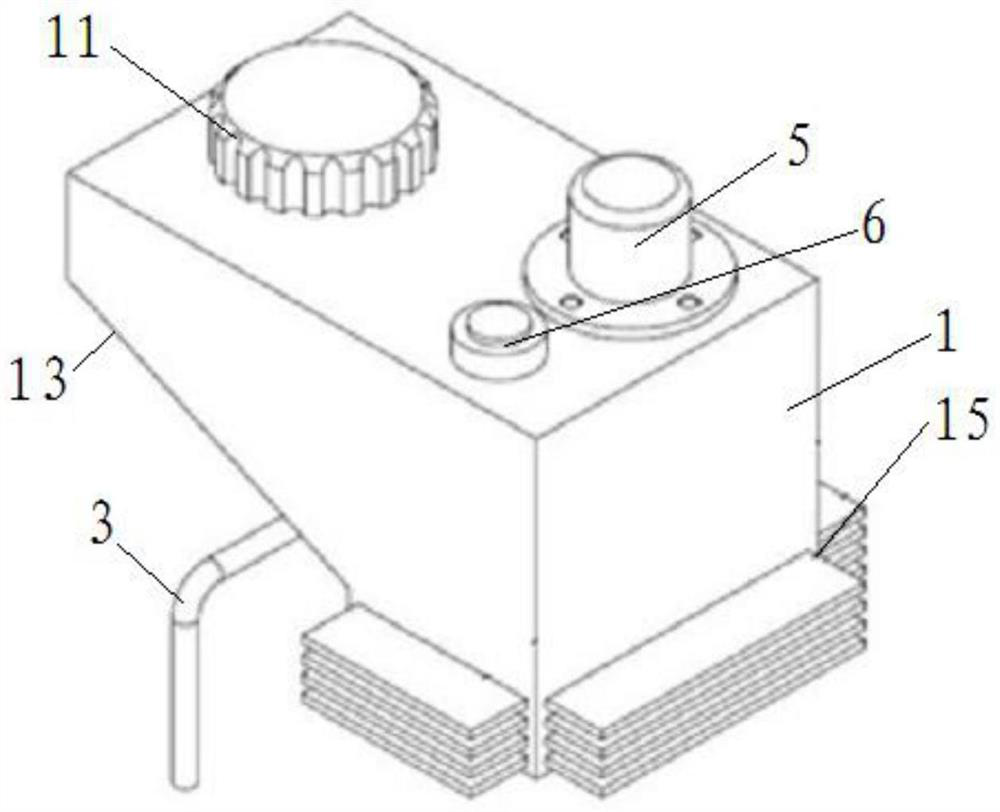 Grease tank utilizing waste heat of hydraulic pipeline