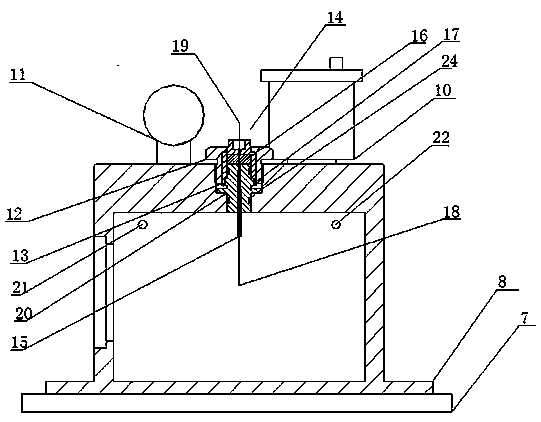 Device and technology for plating surface of glass capillary tube with carbon film