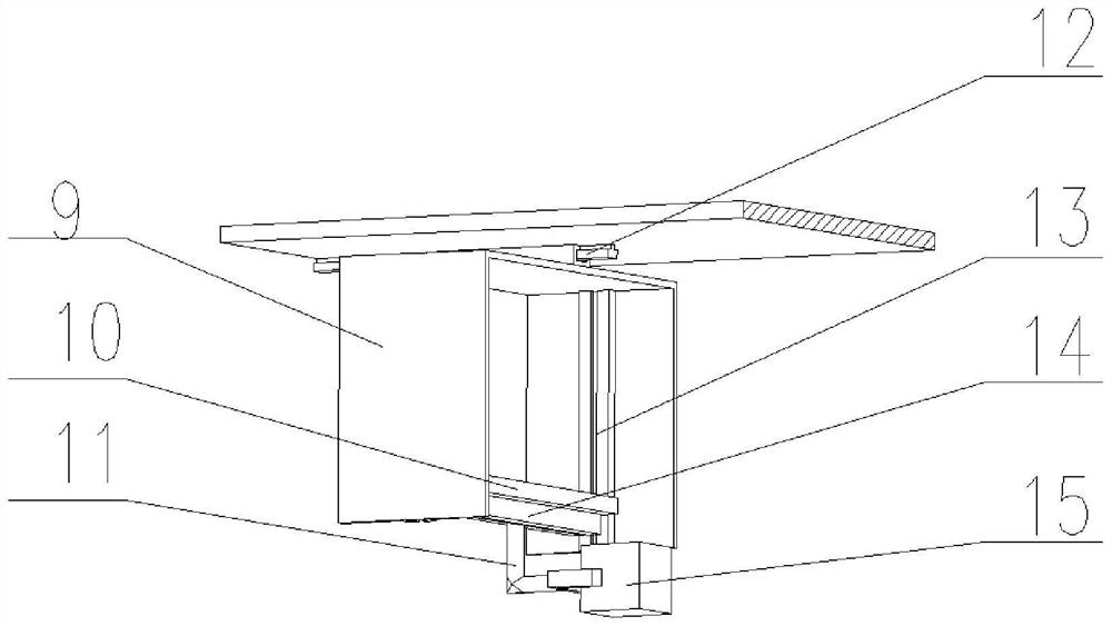 Ice feeding device for cavitation water drum test