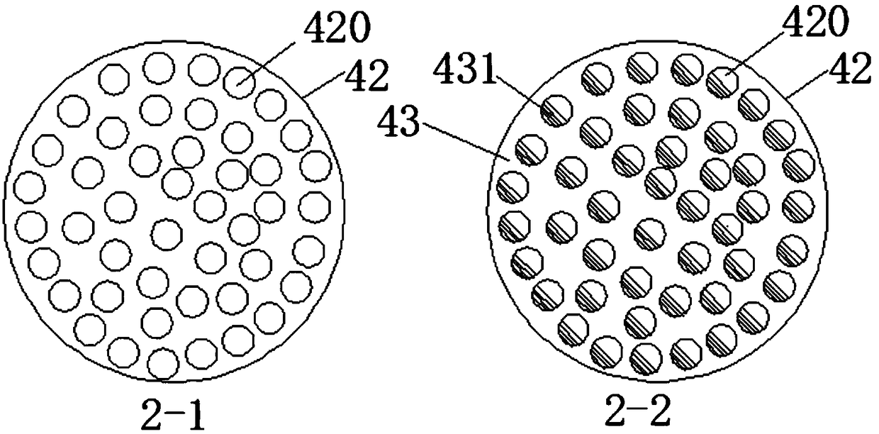 Water level adjusting mechanism and hanging ironing machine