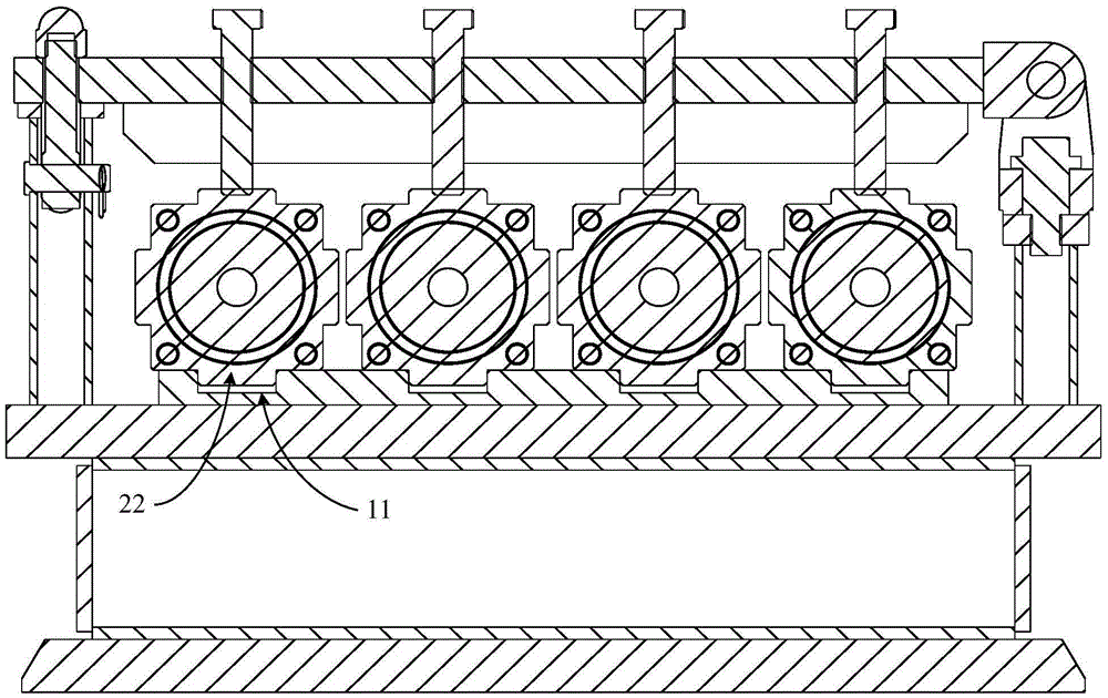 Water cooling device