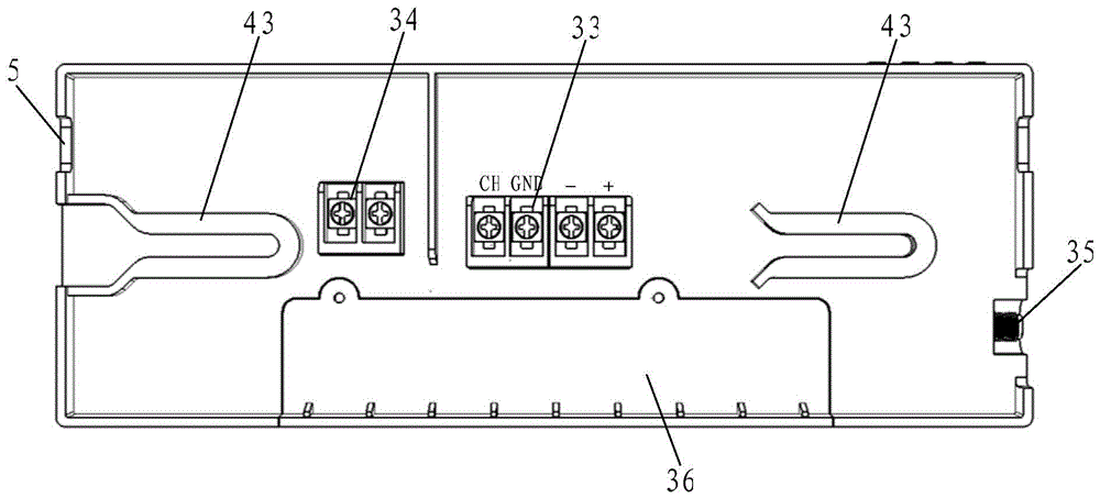 An emergency communication host with both internal and external communication functions