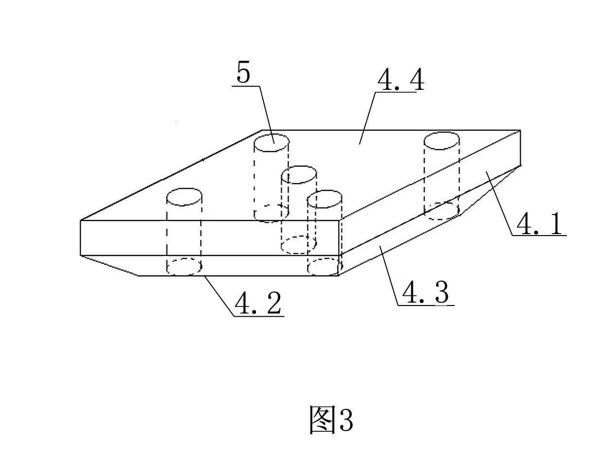 Phase change material (PCM) cast-in-place reinforced concrete large-size sandwiched floor and construction method thereof