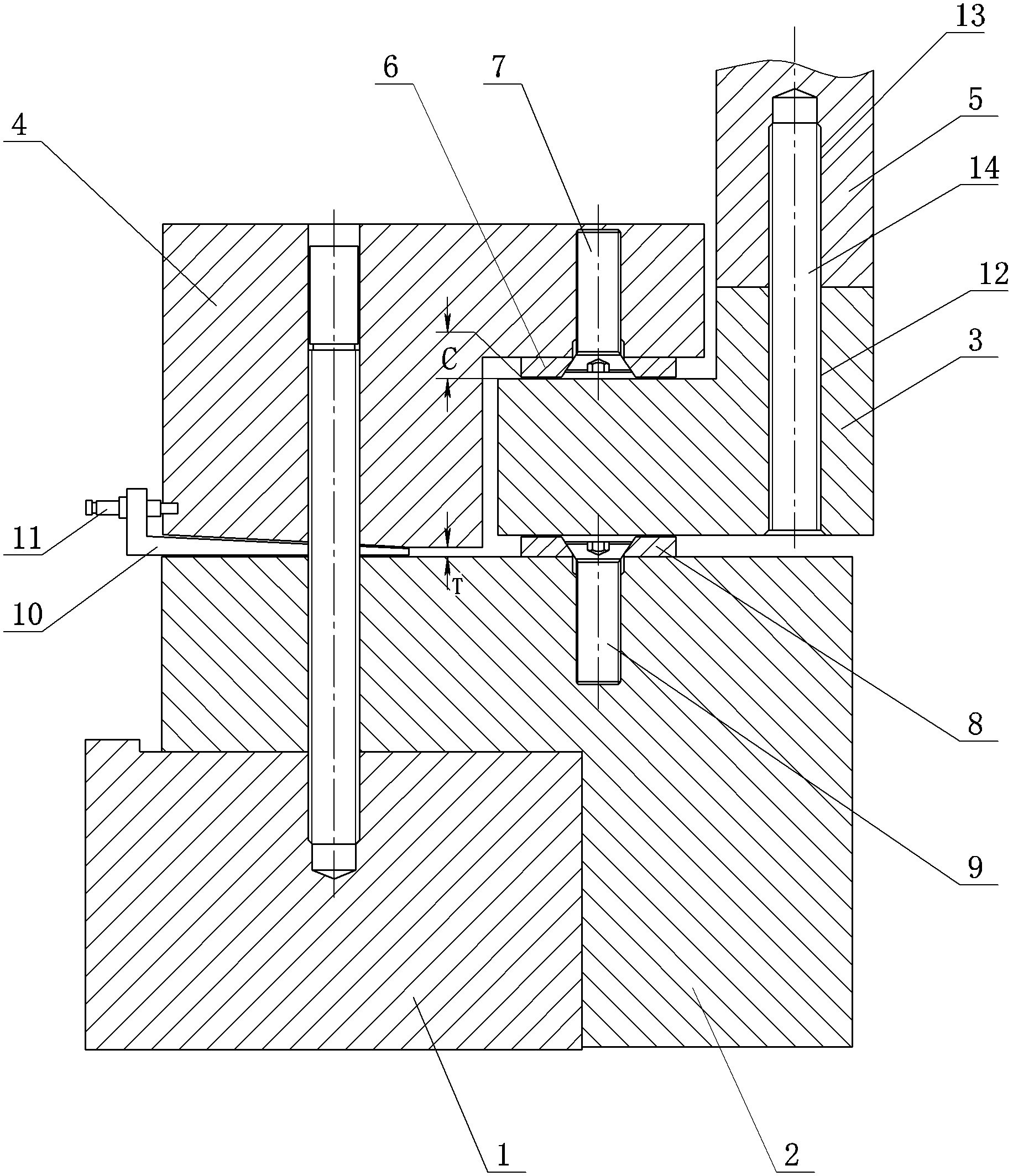 Water turbine guide vane thrust gap adjusting structure