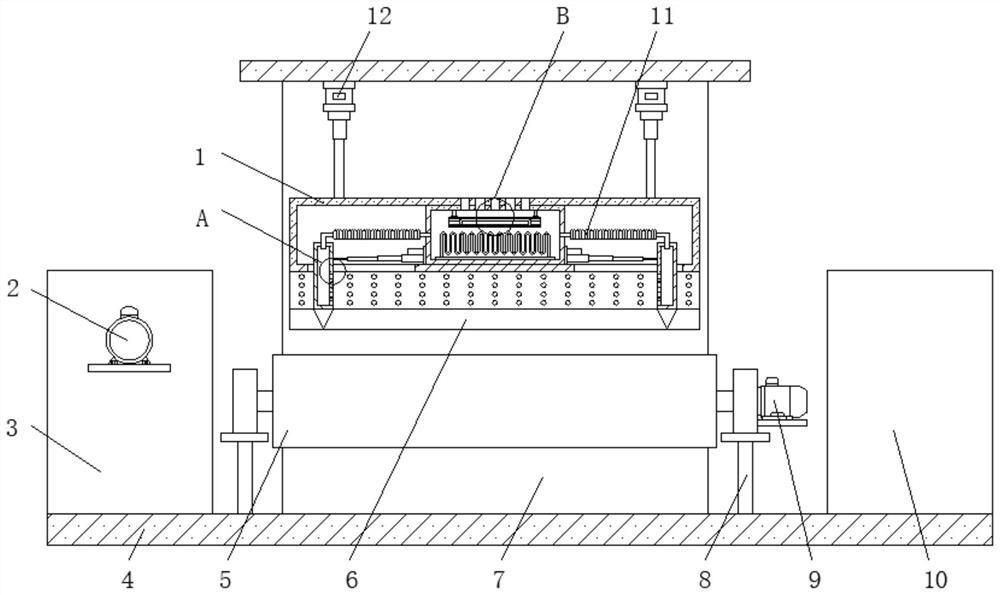 Orderly covering device with conveying mechanism for preservative film and use method