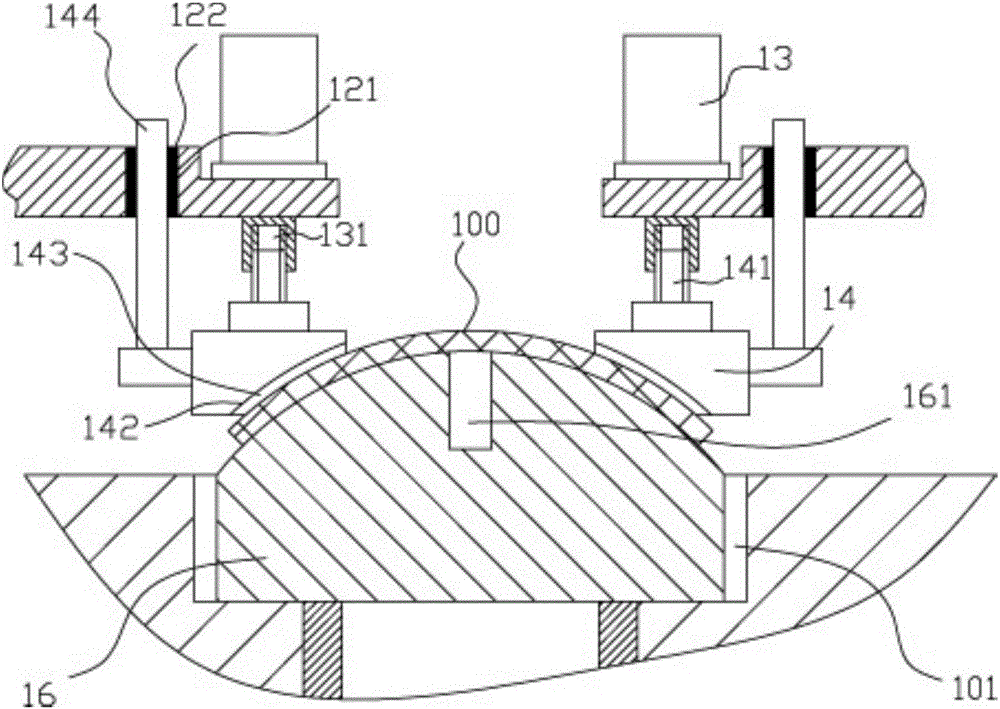 Arc plastic plate grooving mechanism