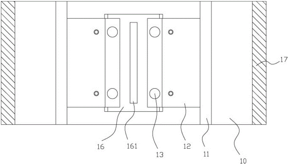 Arc plastic plate grooving mechanism