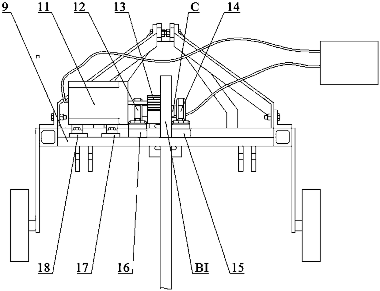 Subsoiler with plowing depth compensation mechanism