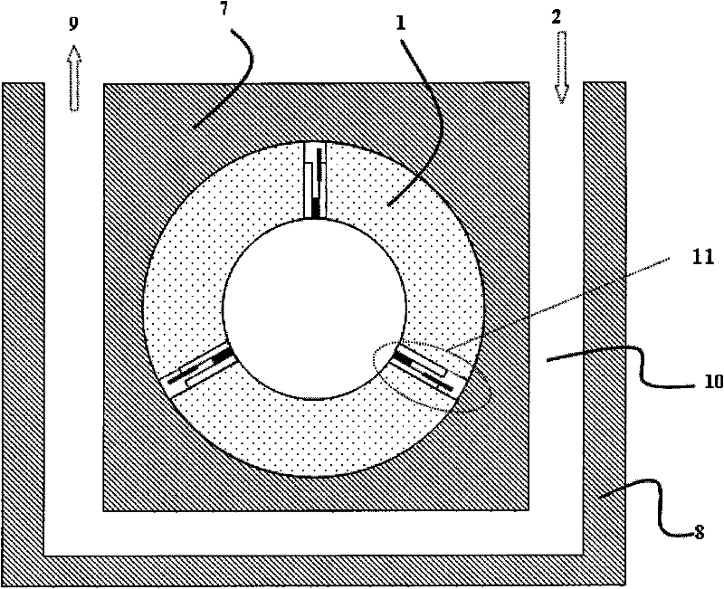 High-power laser diode horizontal linear array pumped solid laser cavity