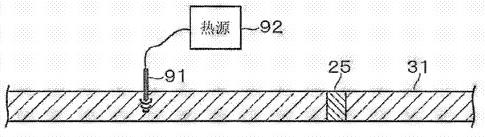 Piezoelectric resonator, etching amount detecting device, and oscillator