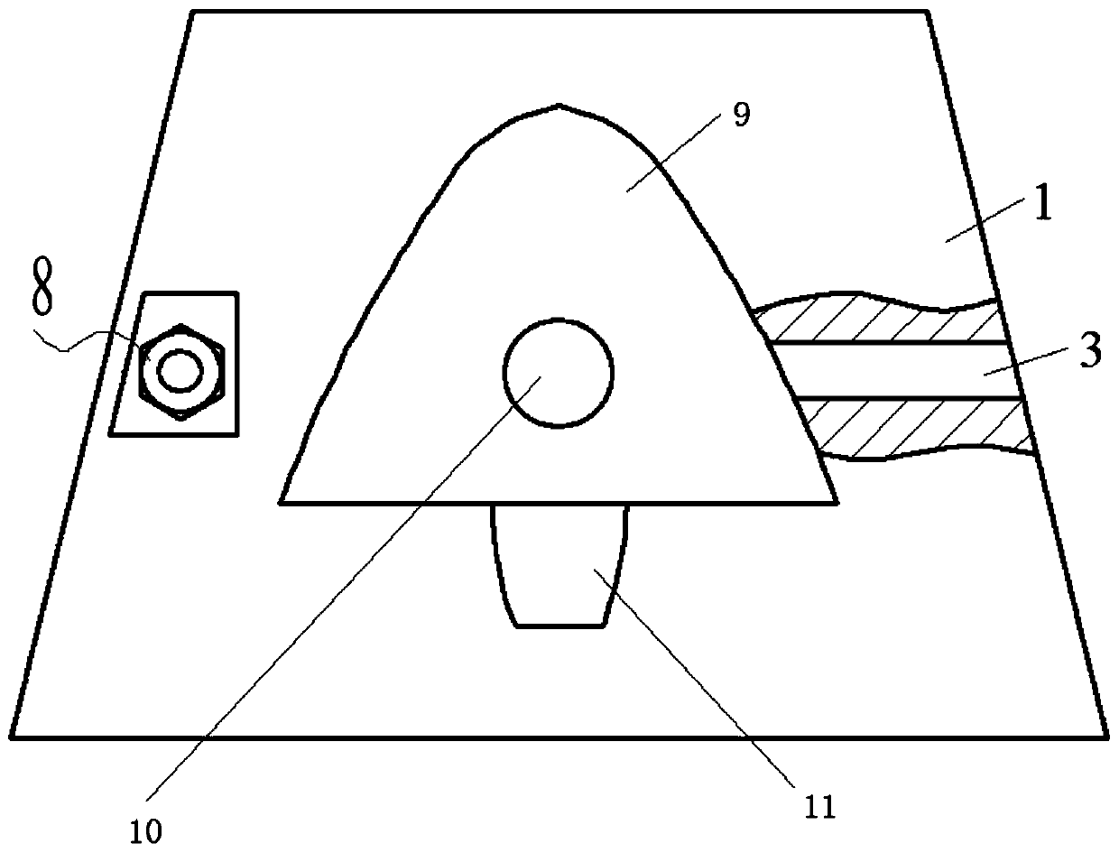 Turbine blade vibration test tool and turbine blade clamping method