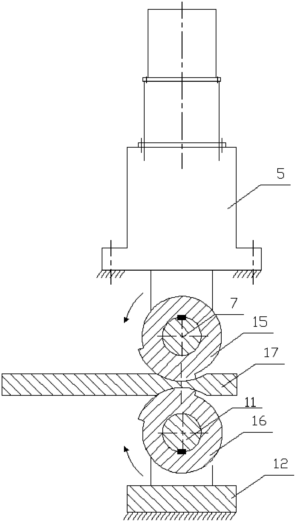 Alternating-current direct-drive servo device for main transmission and two-roller radial spacing adjustment