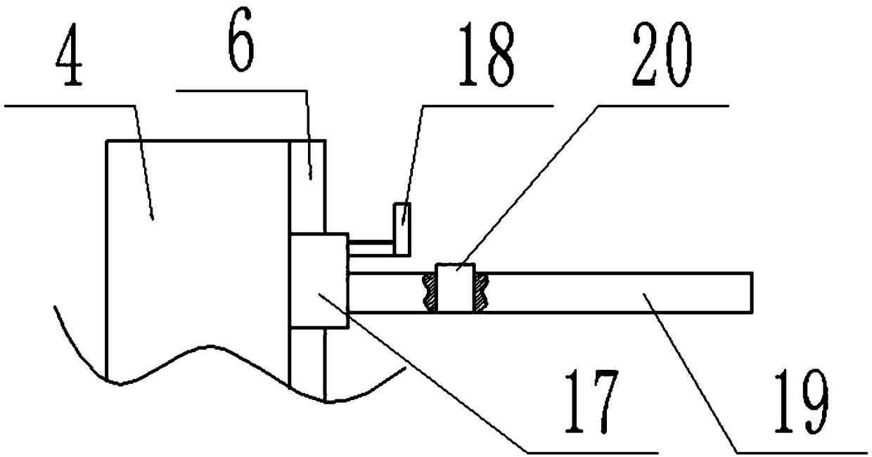 Garment measuring device and using method thereof