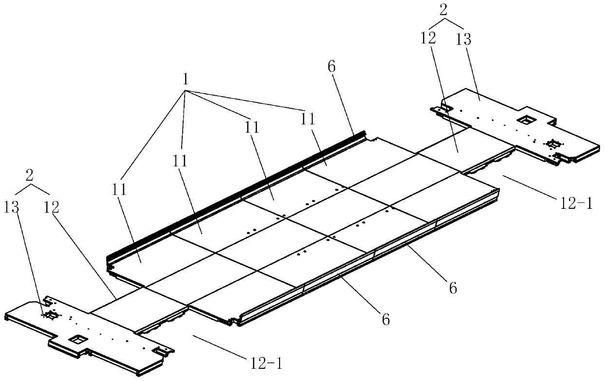 Modularized floor of passenger train