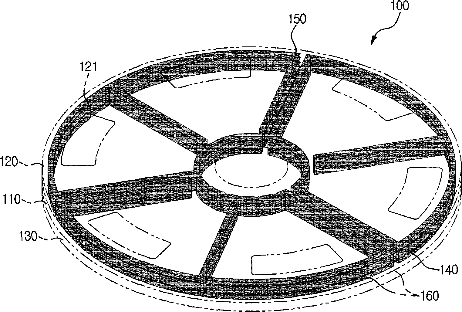 Fluid analyzer, joined body to provide fluid analysis and manufacturing method thereof