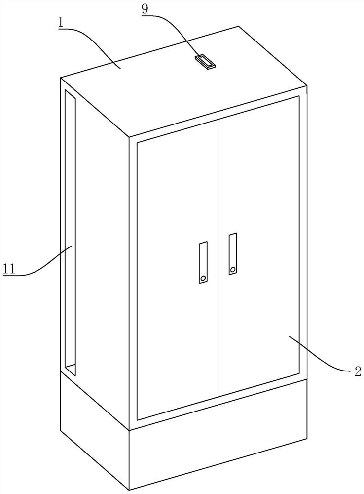 An indoor distribution box with good cooling effect