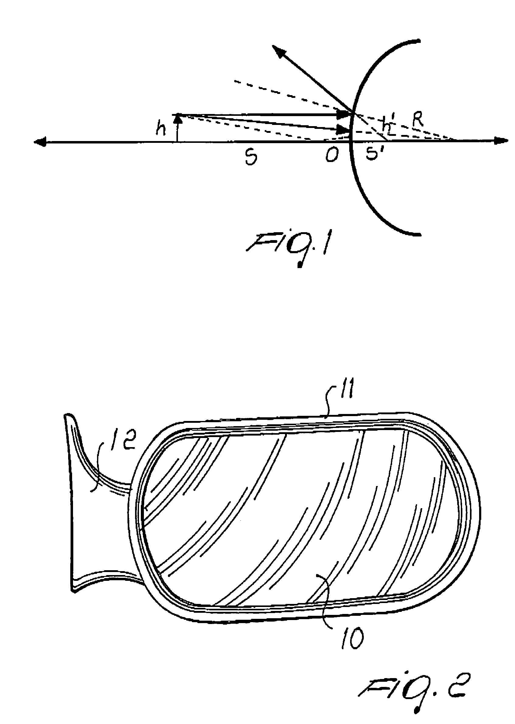 Vehicle rear-view mirror with wide viewing angle and reduced image distortion