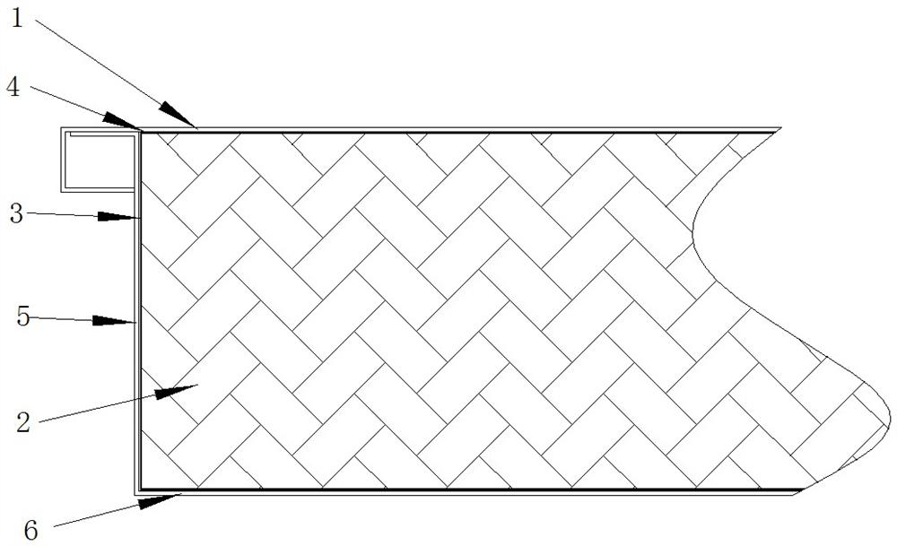 Fireproof door with sealing layer for preventing peculiar smell from overflowing and manufacturing method thereof