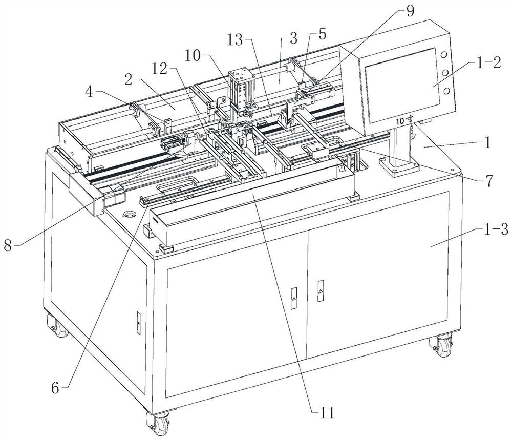 Automatic core rod penetrating equipment for heat pipe