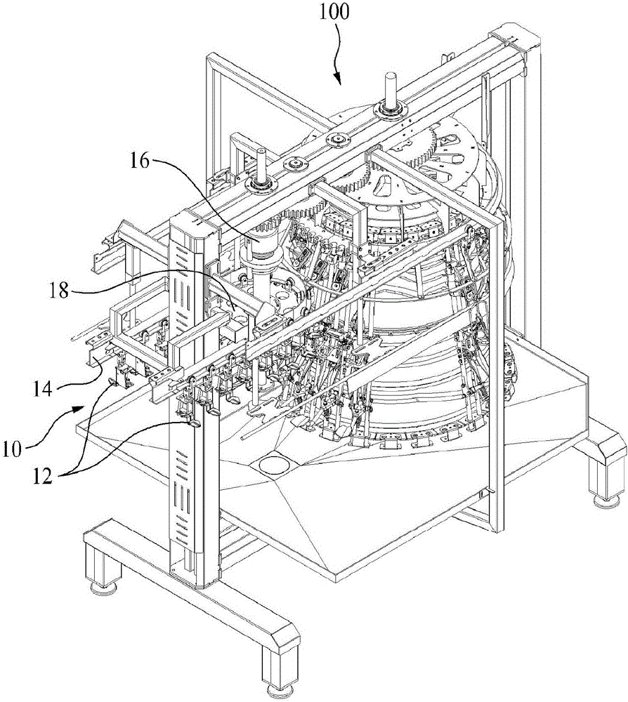 Poultry viscera extraction device comprising extraction unit moving upward or downward