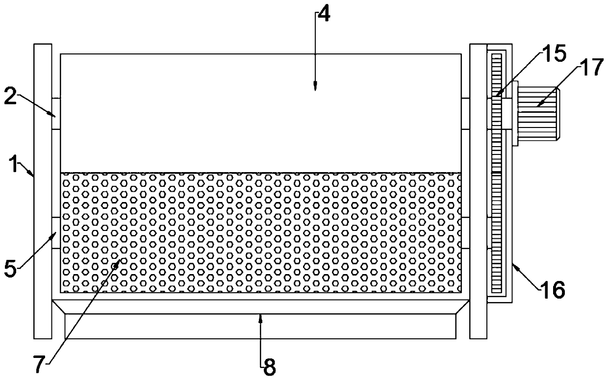 Full-automatic vacuum squeezing device for producing high-strength corrugated base paper