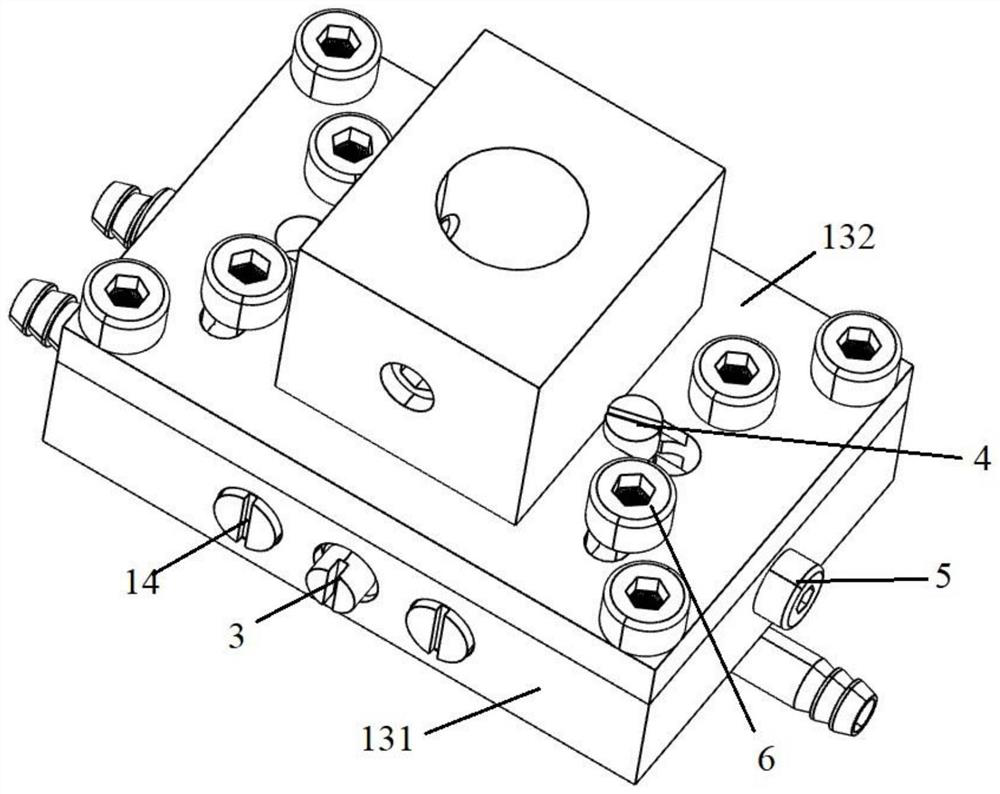 Label taking mechanism for chip heat dissipation stickers