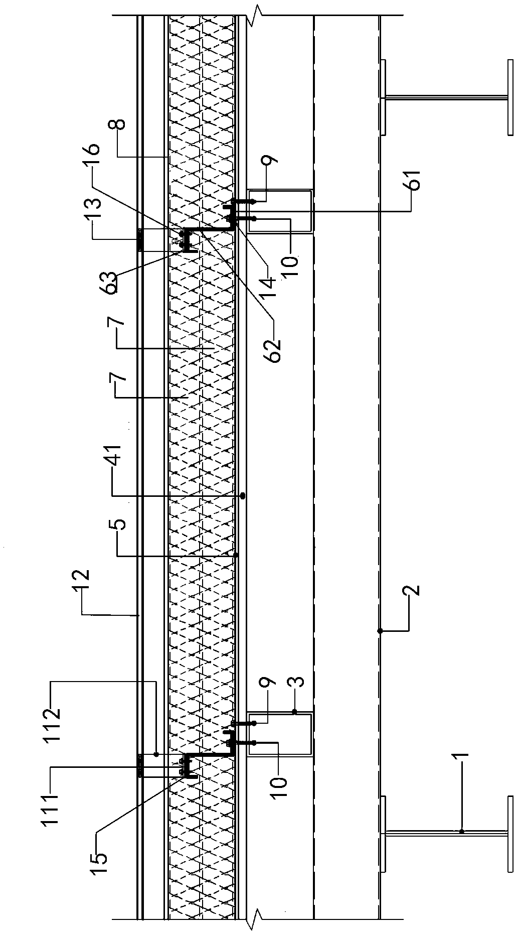 Crest fixed metal roof structure and construction method thereof