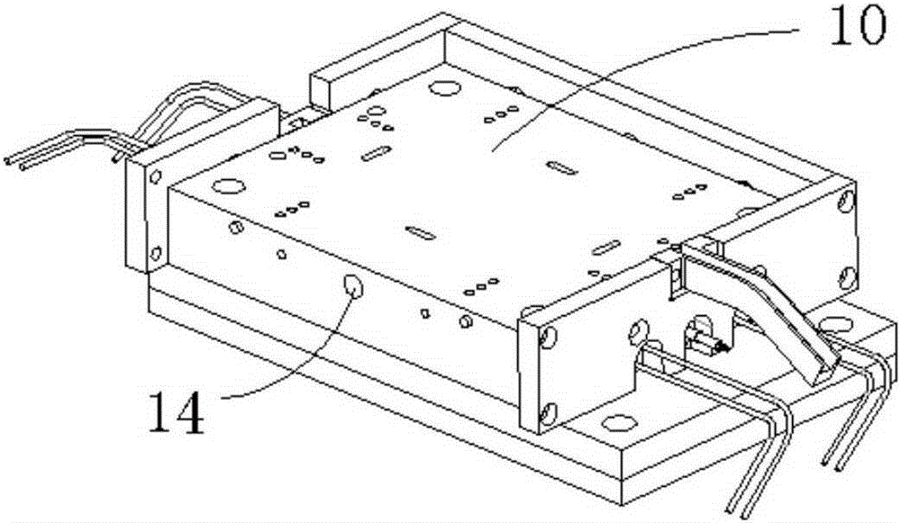 An automatic glue spraying mechanism