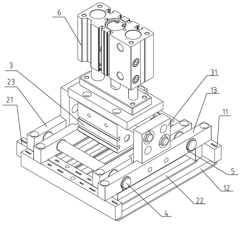 Pole group shaping device for battery clamp