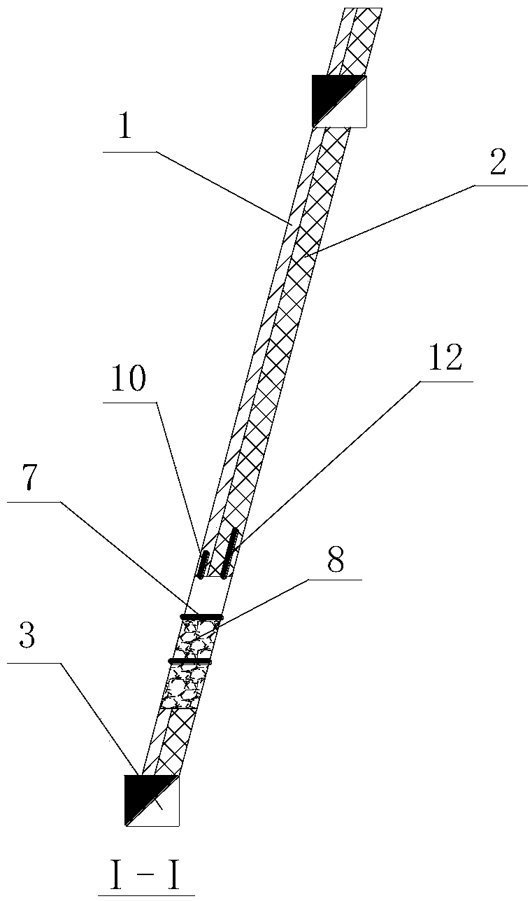 Concrete cushion resuing stoping method for narrow veins