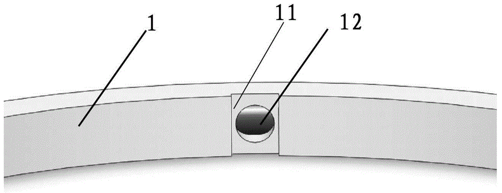 Cutting device for missile stage separation