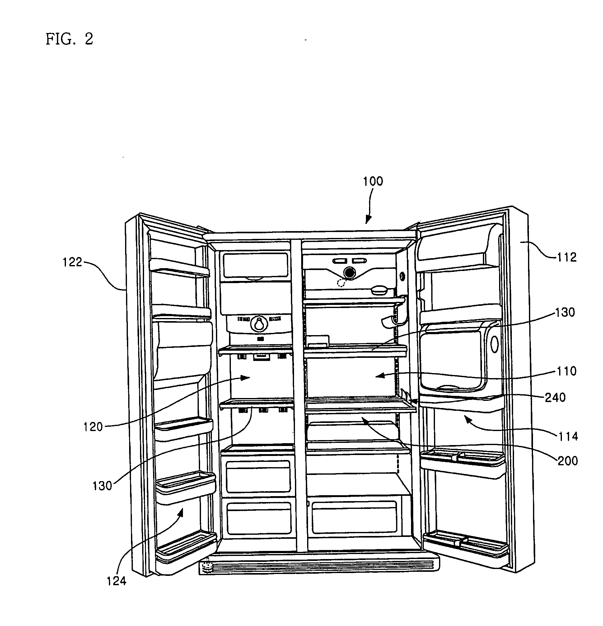 Refrigerator with height adjustable shelf