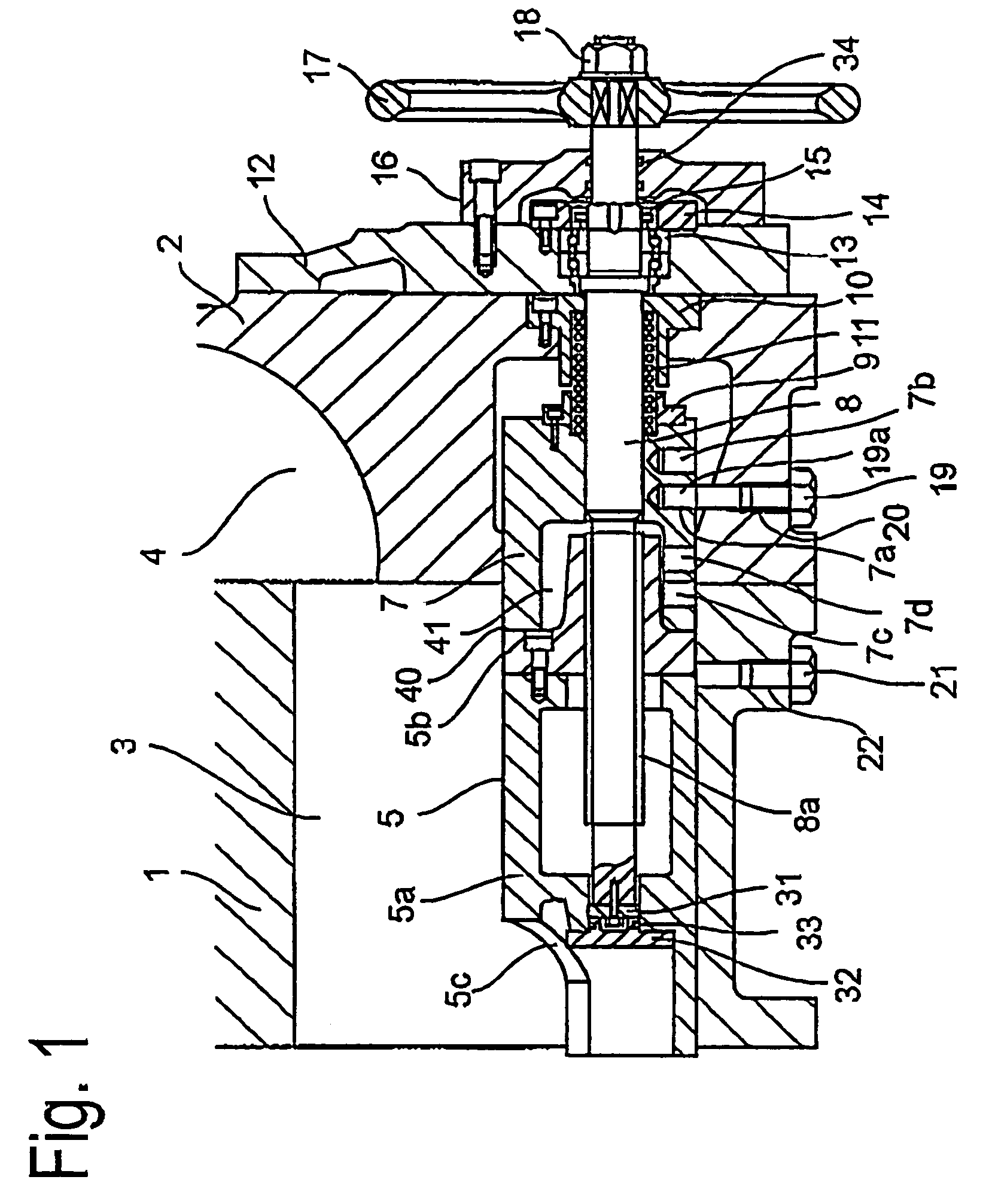 Screw compressor capable of manually adjusting both internal volume ratio and capacity and combined screw compressor unit accommodating variation in suction or discharge pressure