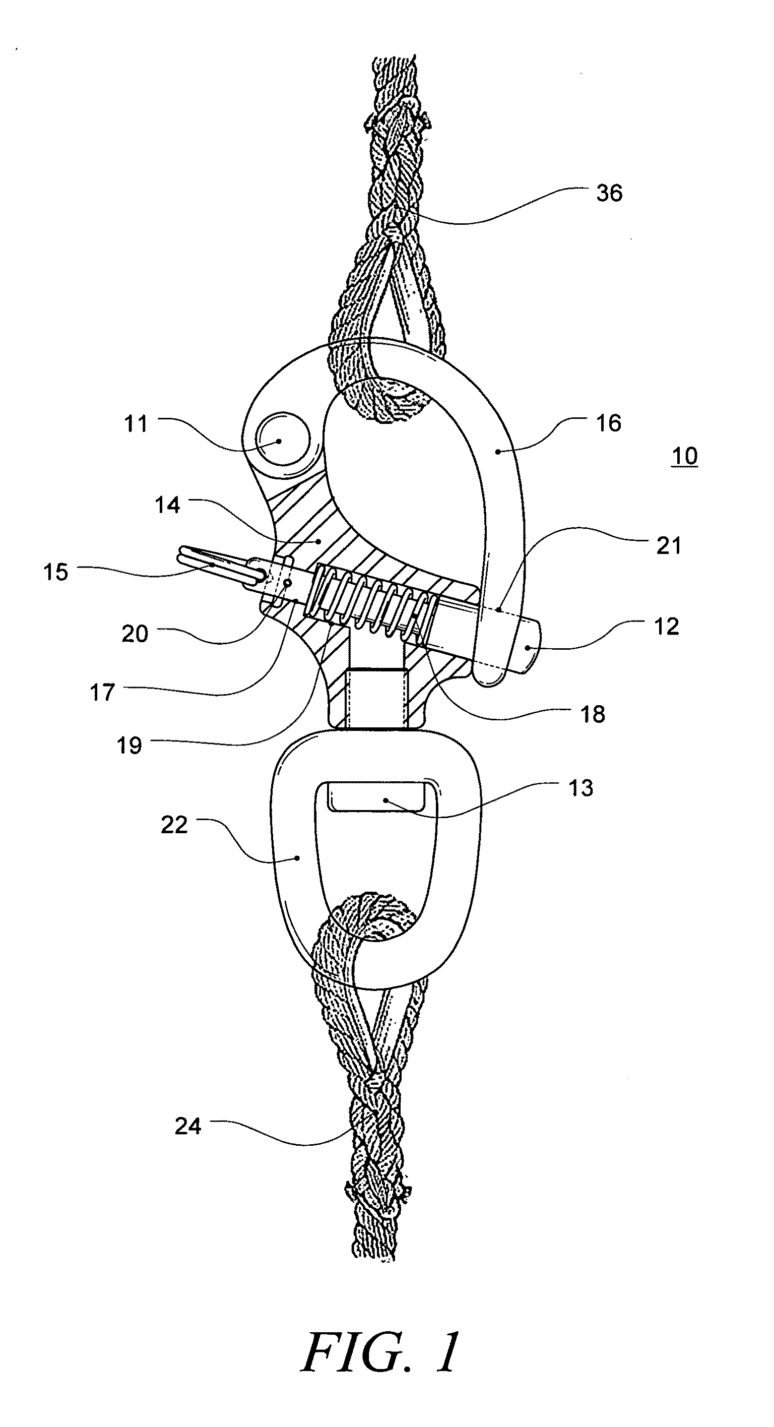 Plunger pin shackle locking apparatus